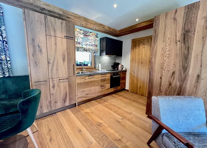 Alpin Charme Apartments Boutique Chalet Kitzbichl *