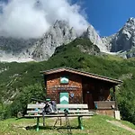 Boutique Chalet Kitzbichl By Alpin Charme Apartments شقة *