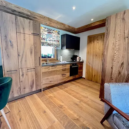 Chalet Kitzbichl By Alpin Charme Apartments *